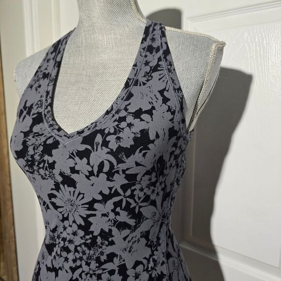 LULULEMON all You Do Tank - Picture 3 of 5